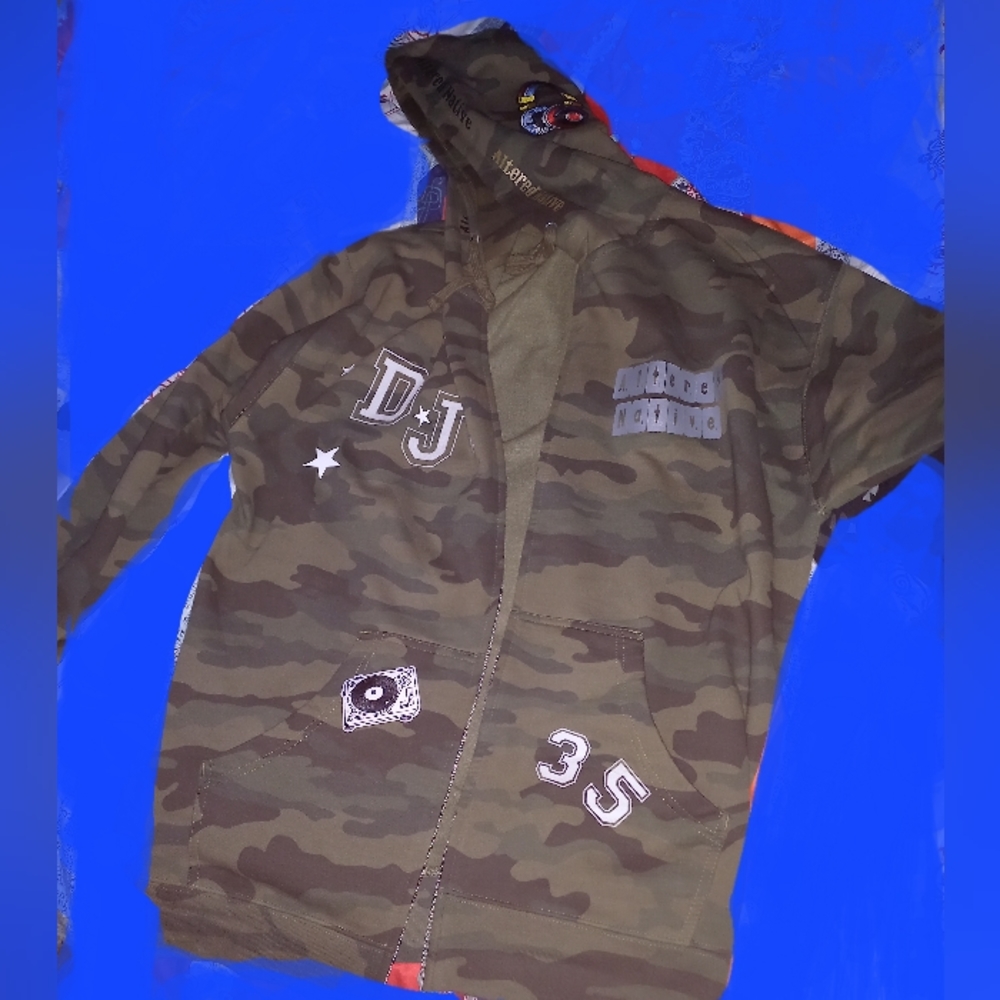 Camo track suit